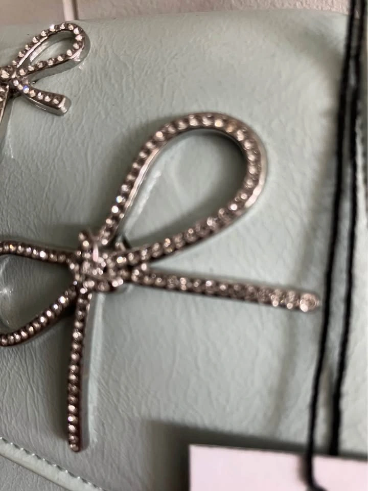 Call it spring purse - brand new with tag on - photo 3