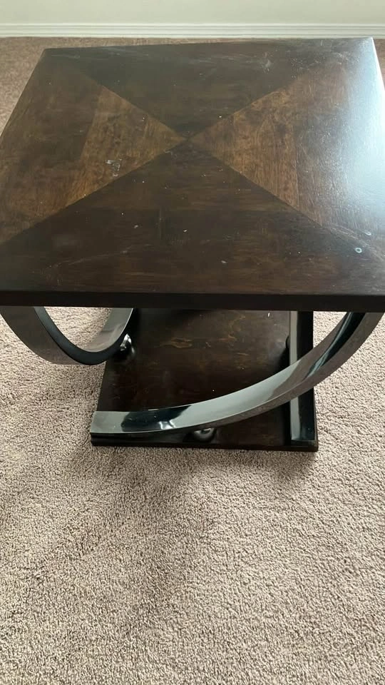 3-Piece Modern Coffee & End Table Set – Great Condition! - photo 5
