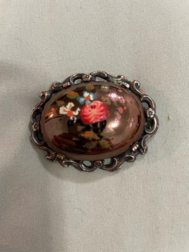 Vintage Floral Brooch