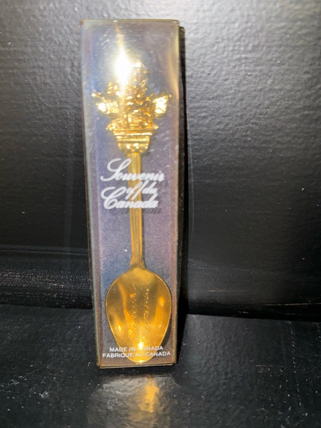Souvenir Canada Spoon