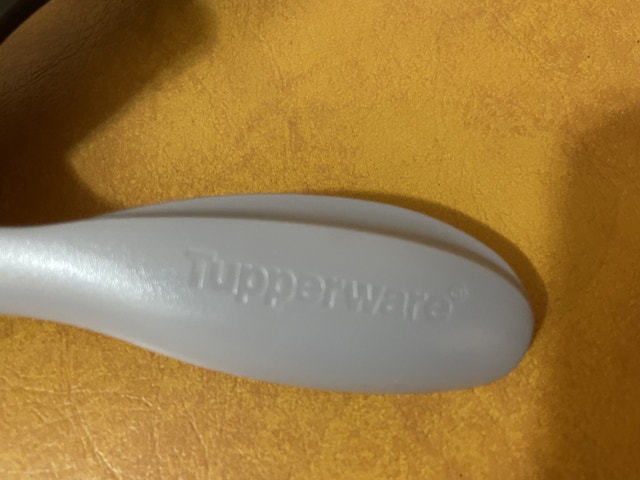 Tupperware Can Opener - photo 3