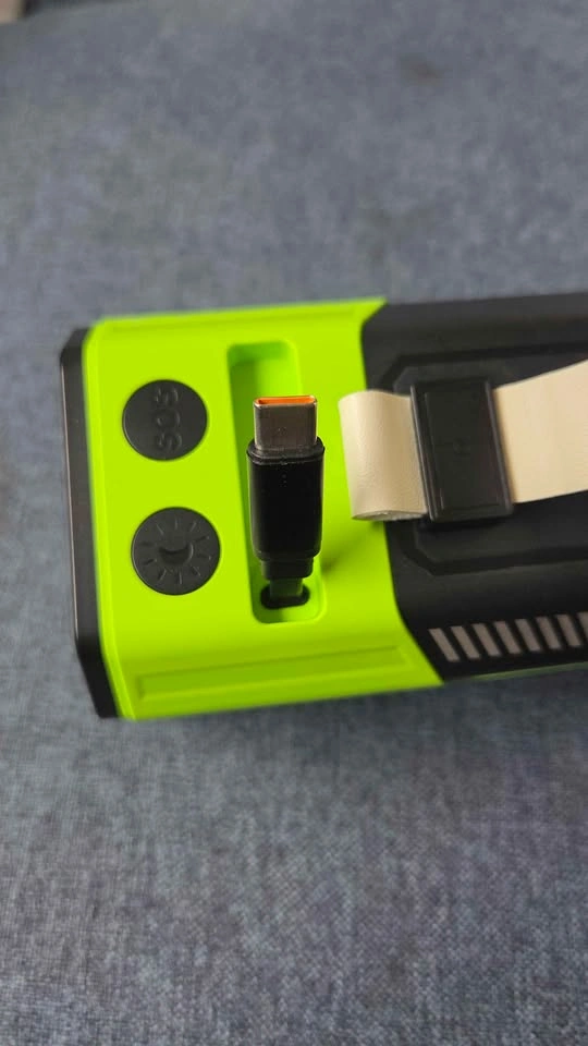 100W 70000mAh Portable Power Bank - Neon Green/Black (Open Box) - photo 4