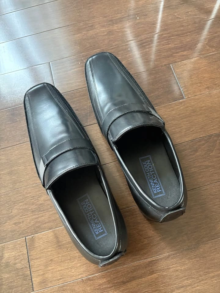 Men's Dress Shoes - See Price & Size in Description - photo 4