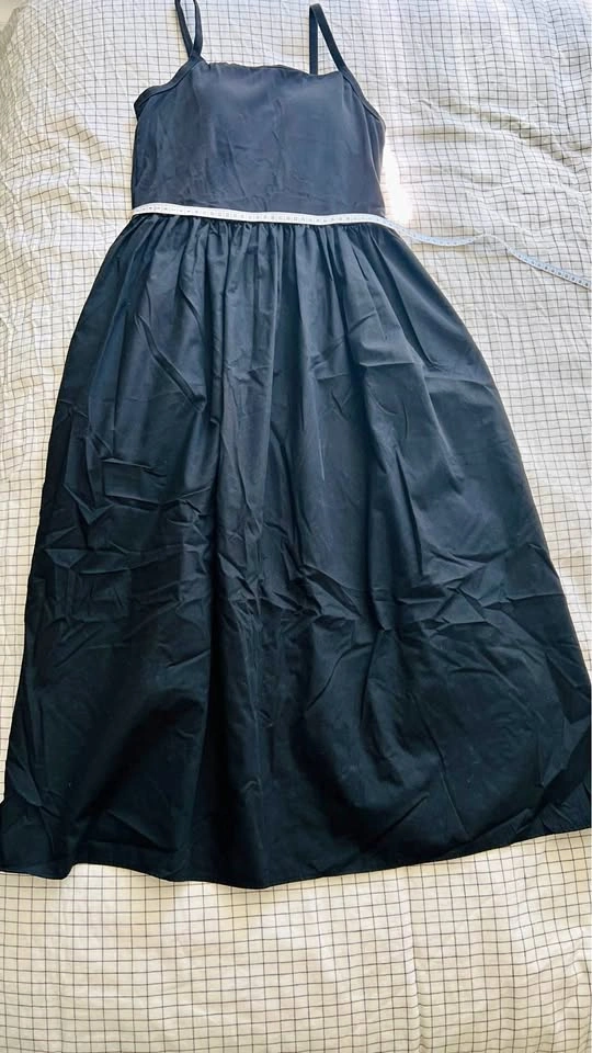 Black Midi Dress w/ Pockets & Built-in Bra