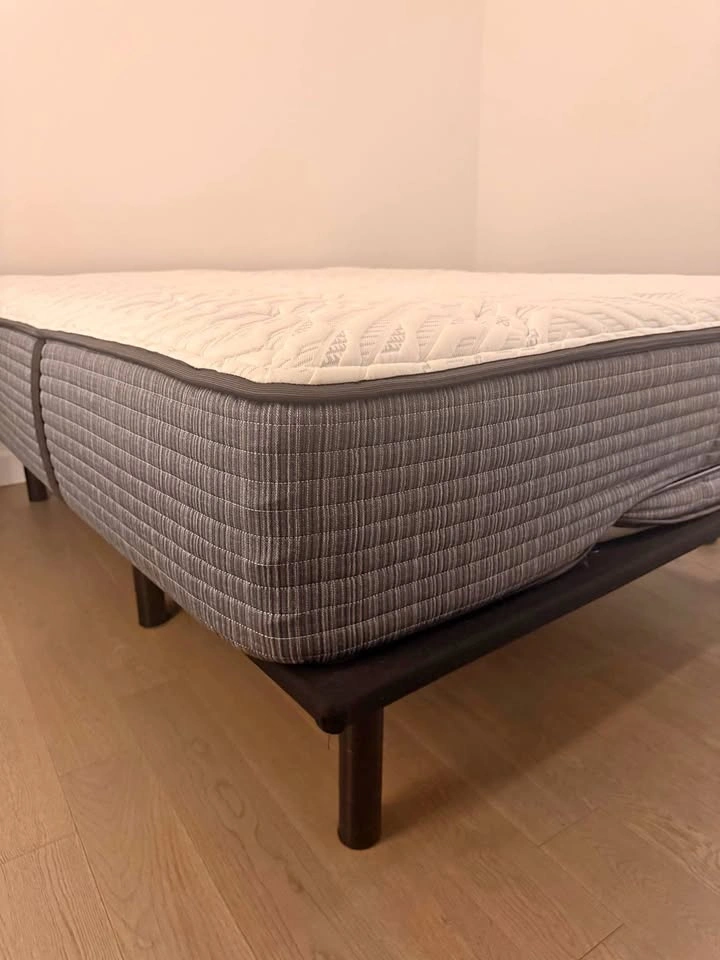 Matress + Bed Frame - photo 4