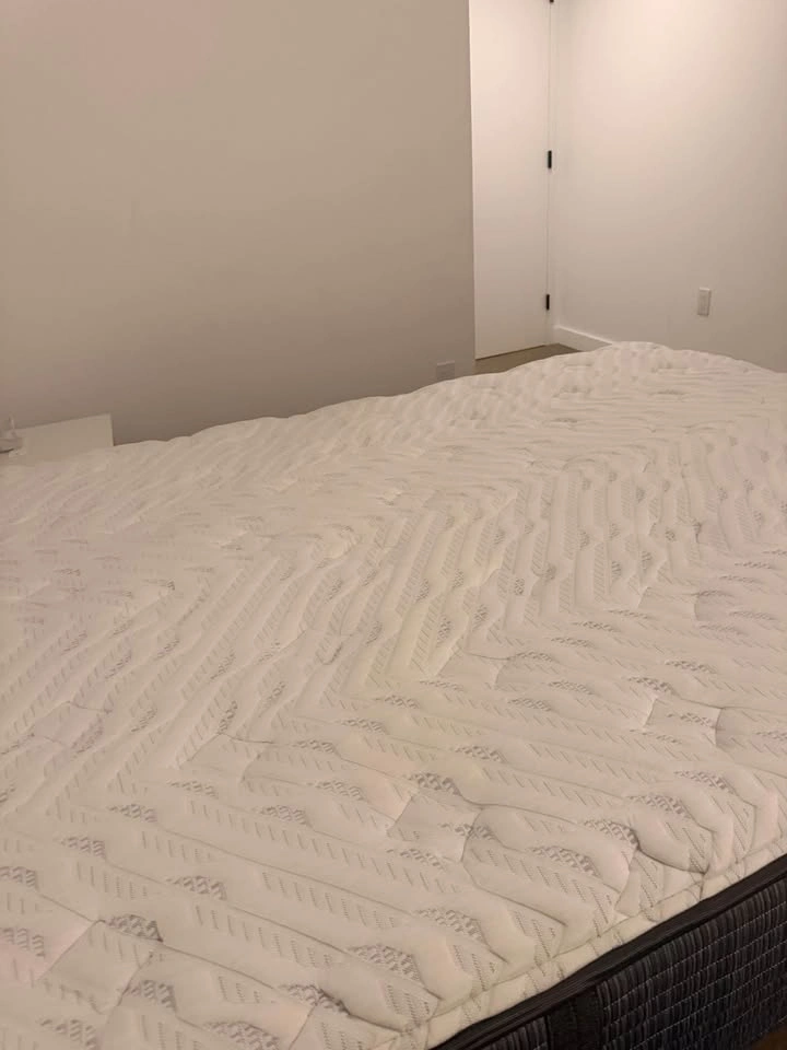 Matress + Bed Frame - photo 2