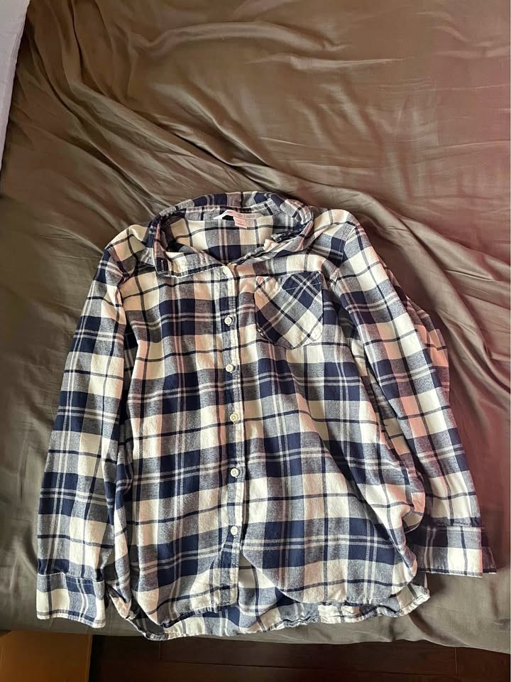 Old Navy Plaid shirt