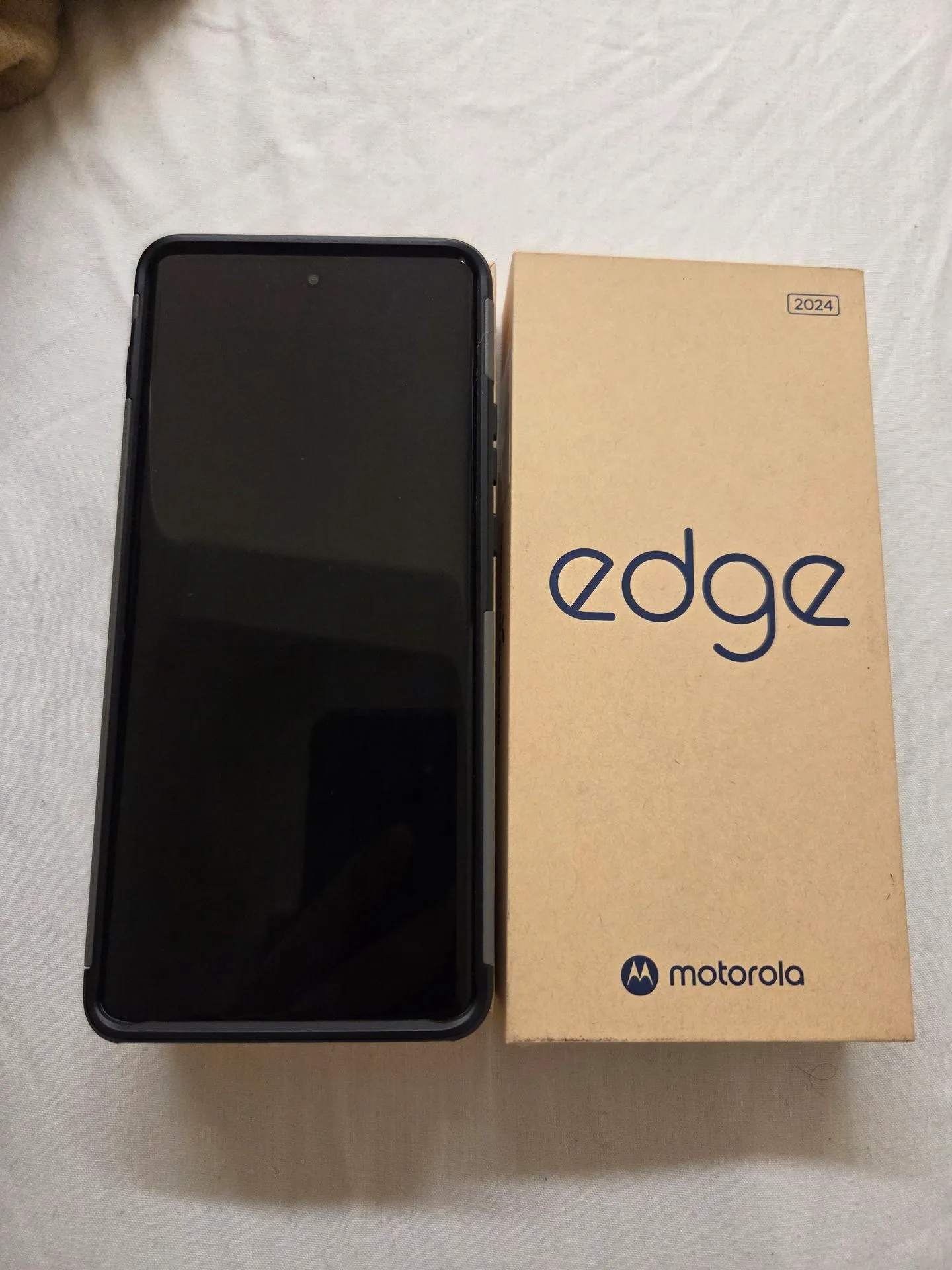 Moto Edge 2024 Unlocked - photo 3