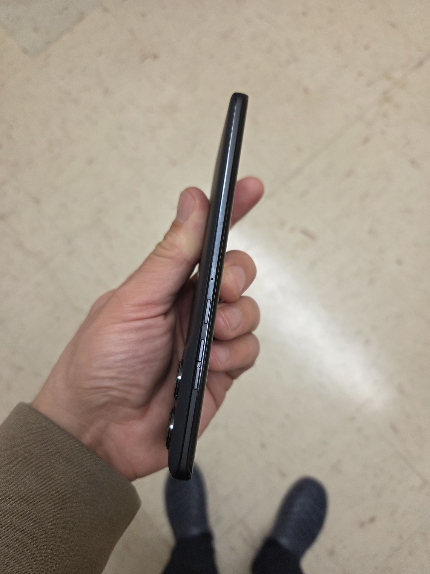 Moto Edge 2024 Unlocked - photo 5