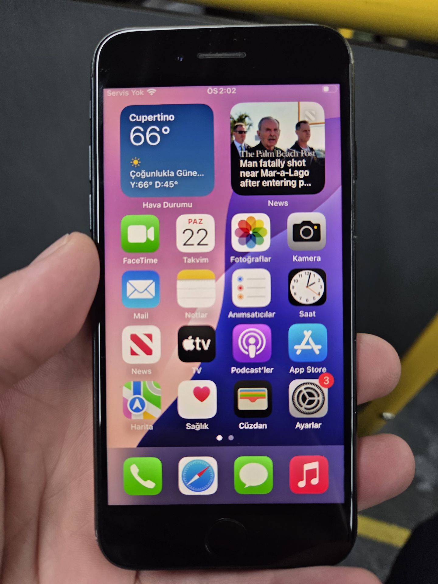 Apple SE 2022 64GB - photo 2
