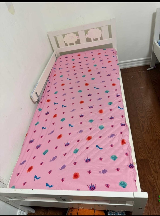Kids bed with new mattress
