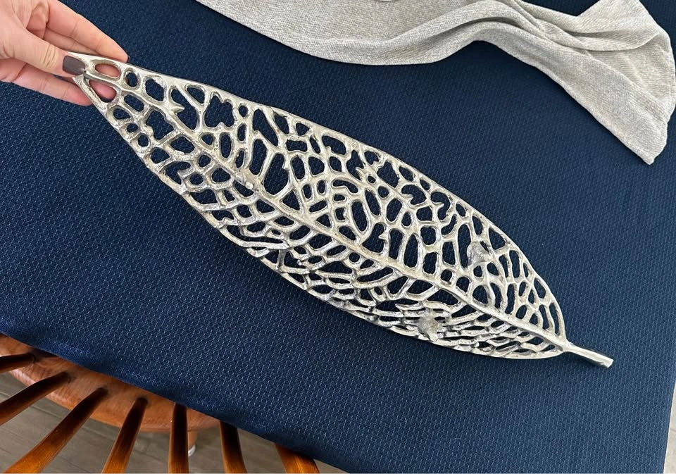 Decorative Metal Leaf Tray / Centerpiece - photo 2