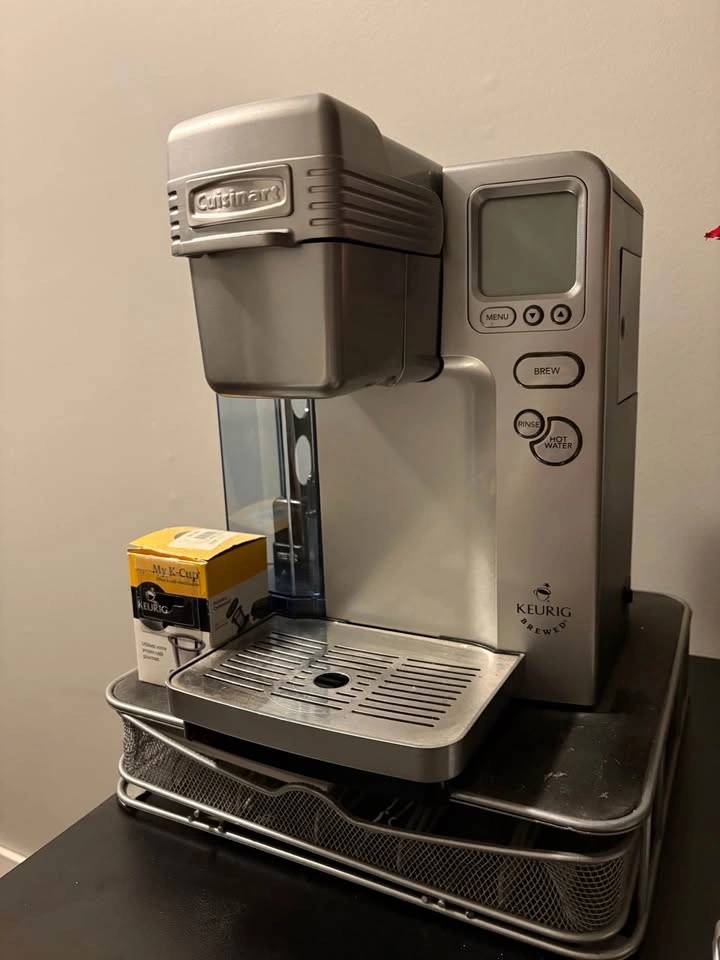Cuisinart SS-700C Keurig Single Serve Coffee Maker - photo 2