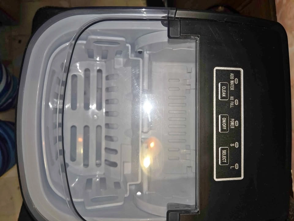 Silonn Portable Ice Maker - Self-Cleaning, 2 Bullet Ice Sizes