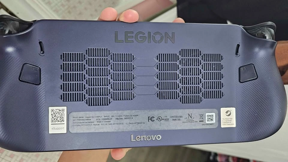 Legion GO S Z1 Extreme STEAMOS - photo 2