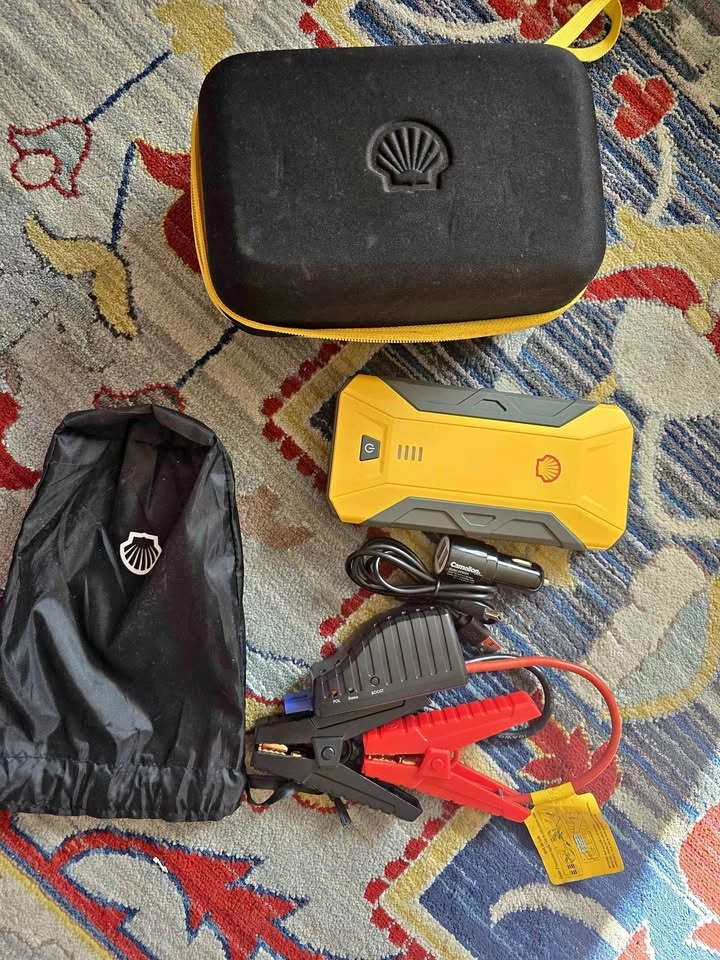 Shell Portable Jump Starter/Booster