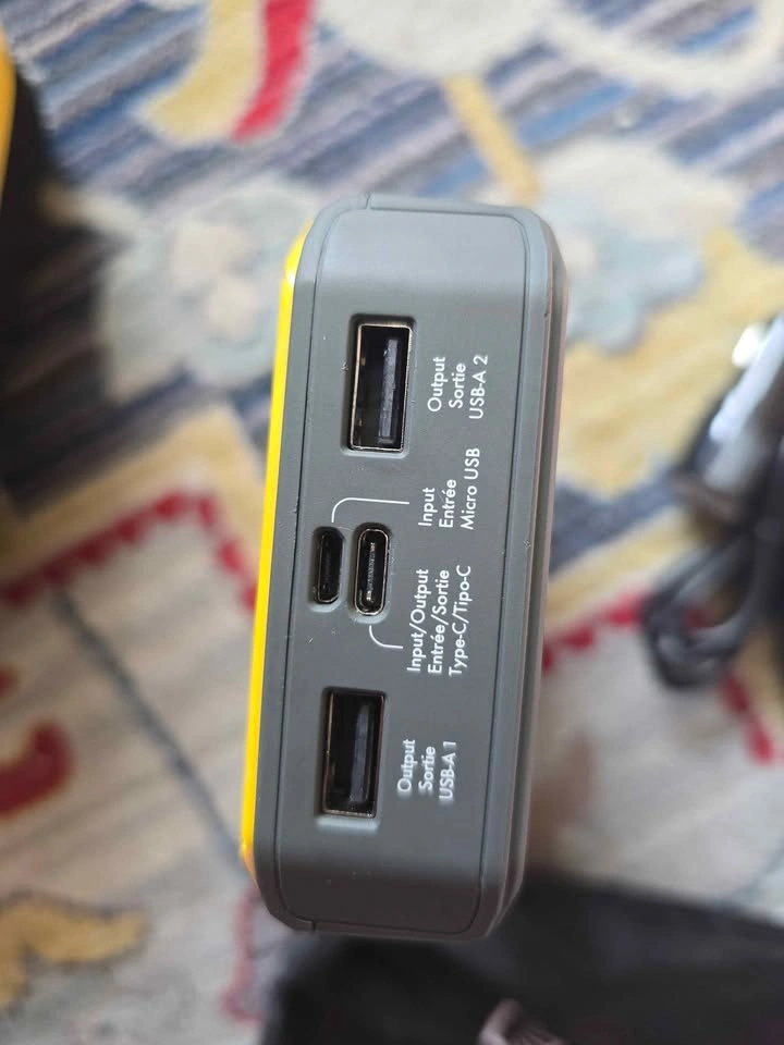 Shell Portable Jump Starter/Booster - photo 3