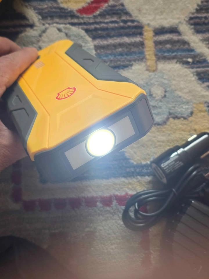 Shell Portable Jump Starter/Booster - photo 4