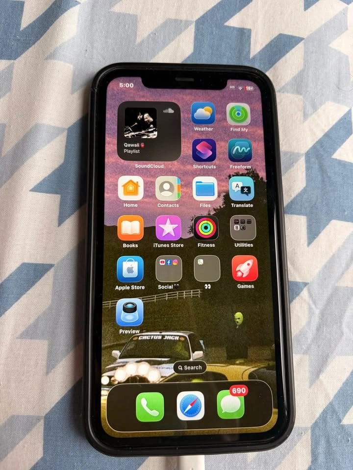 iPhone 11 128GB Mint Green - photo 3