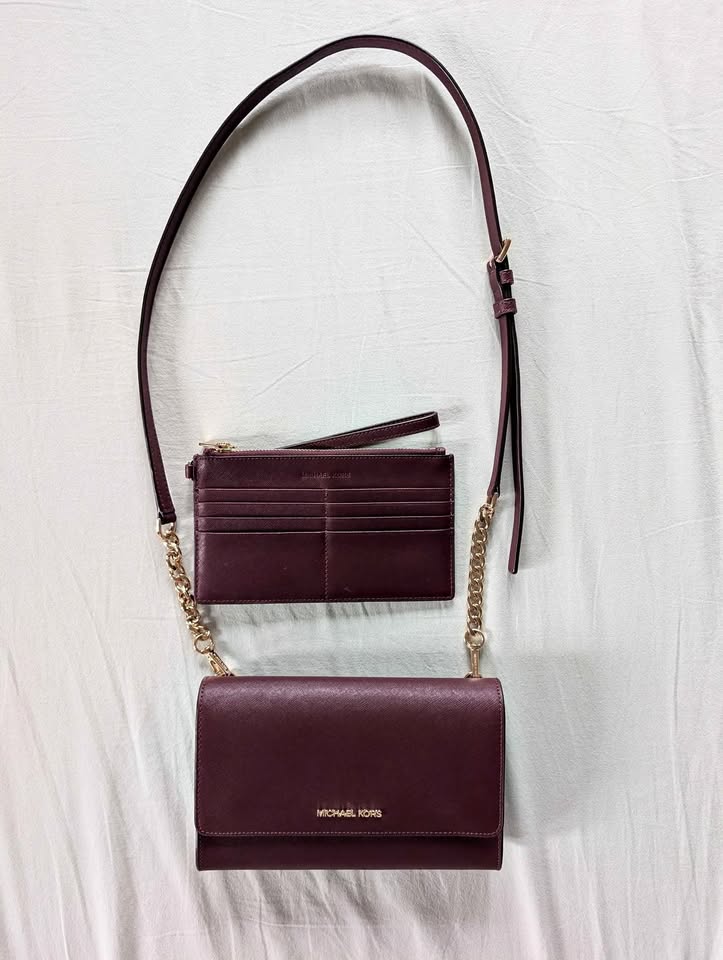Micheal Kors CrossBody and Matching Wallet Set