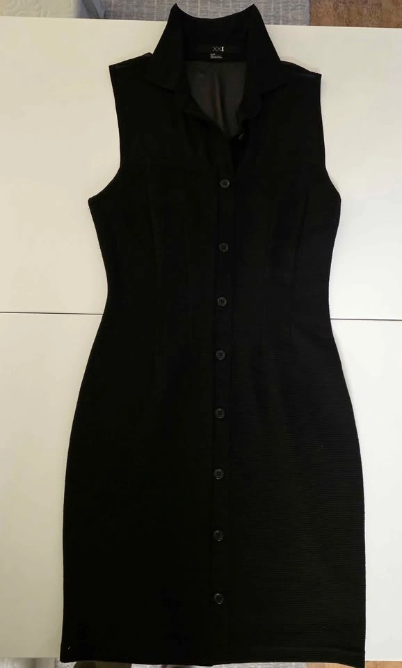 BLACK SLEEVELESS MINI DRESS (Forever 21) - photo 2