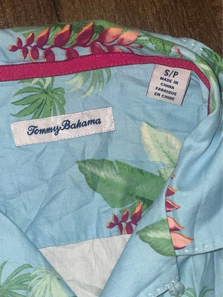 Tommy Bahama Silk Tropical Floral Button Down Shirt - photo 2