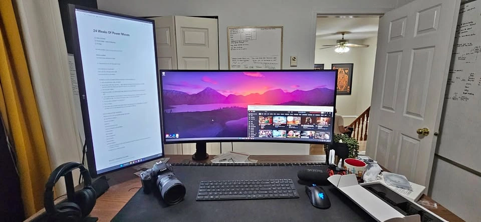 LG 38" UltraWide Curved Monitor (38WQ88C-W) - Ergo Stand, USB-C