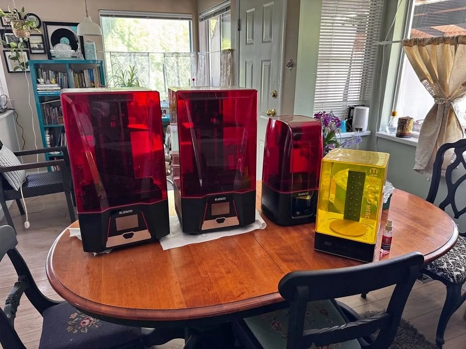 Elegoo Saturn 2 and Mars Pro 3D Resin Printers