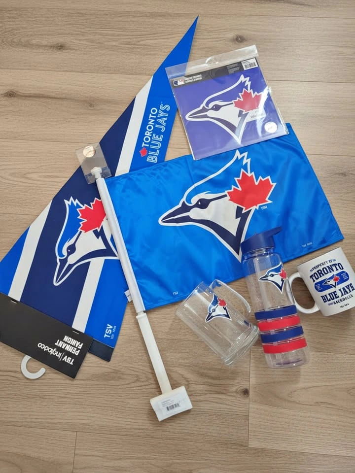 [NEW] TORONTO BLUE JAYS Gift Bundle ($170 Value, Authentic MLB M