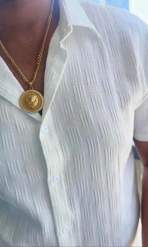 Coated in Pure 18 K Gold Jewelry, Chain + Pendant image indicator(6)