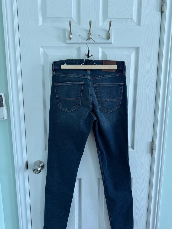 Hollister Men’s Jeans - Athletic Skinny - 31x34 - photo 3