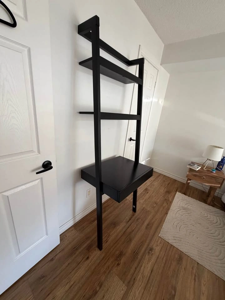 Crate & Barrel Sawyer Black Leaning Ladder Desk - photo 5