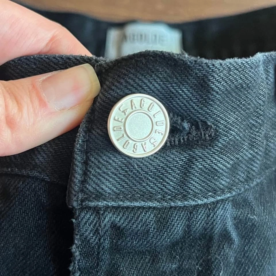 AGOLDE Black Bermuda Denim Shorts - Y2K 90s Vibes - photo 4