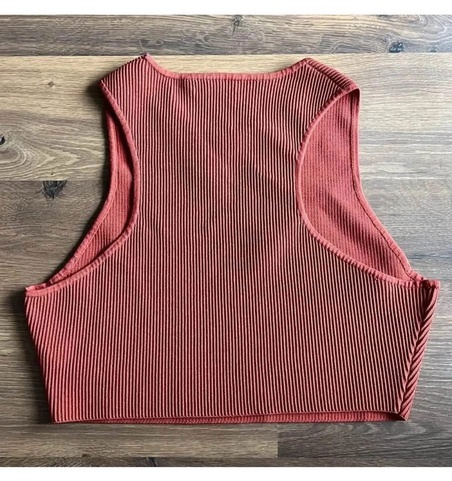 NWT Babaton SCULPT KNIT RACER CROPPED TANK - photo 4