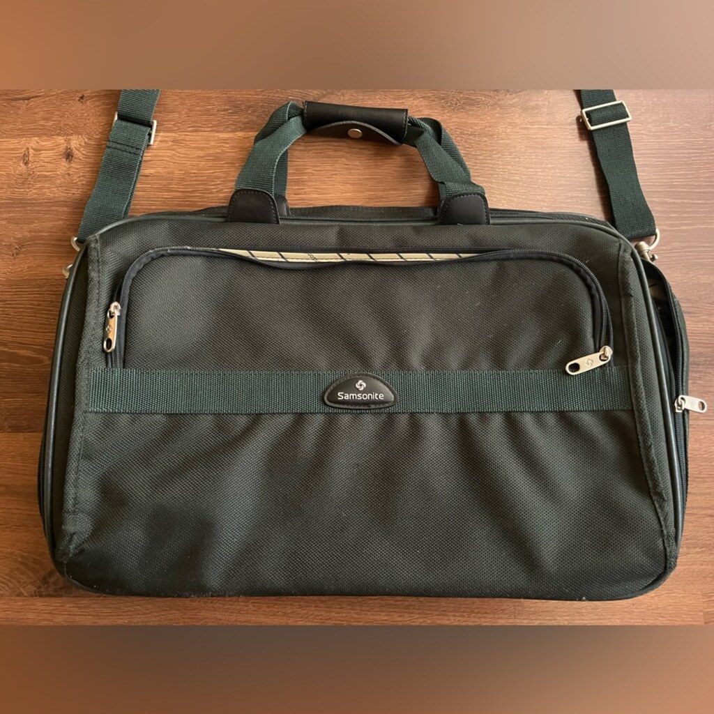 Vintage Samsonite 5 Pocket Carry On Overnight Shoulder Bag - photo 2