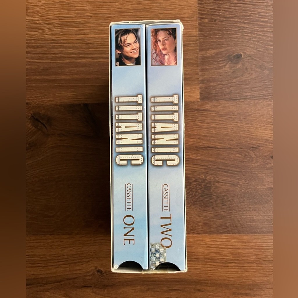 Titanic (1997) VHS 2-Tape Collector’s Set - photo 3
