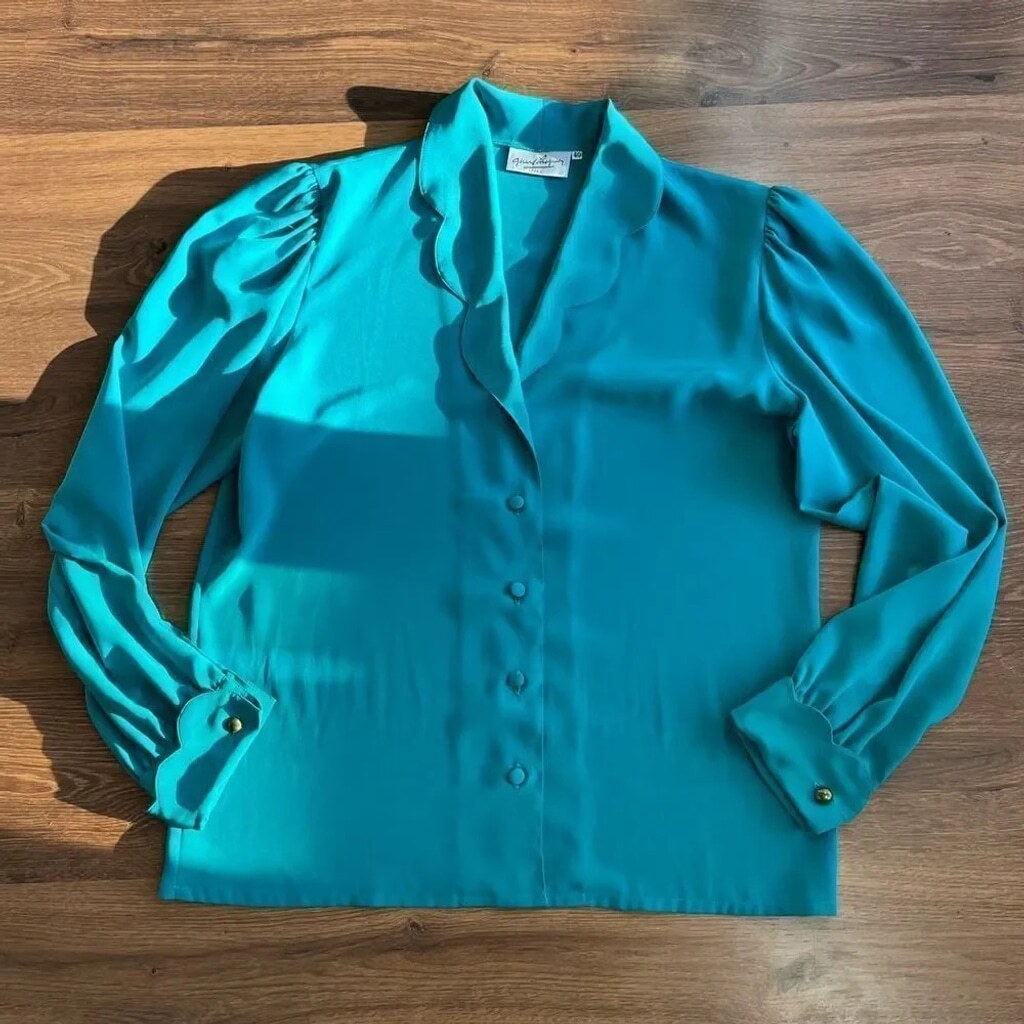 Vintage French Blouse w/ Scalloped Collar