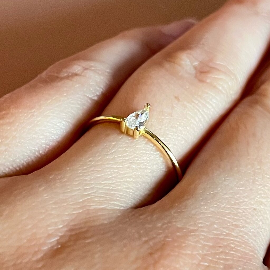 14K Gold Plated Minimalist Ring with Cubic Zirconia - Size 6