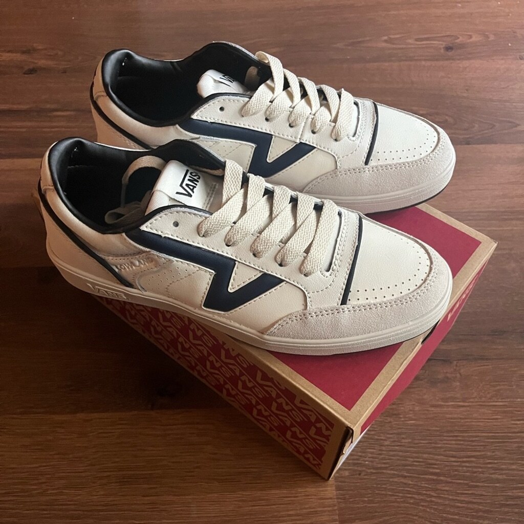 New Vans Lowland Jump NWT JMP R 2023 - photo 2