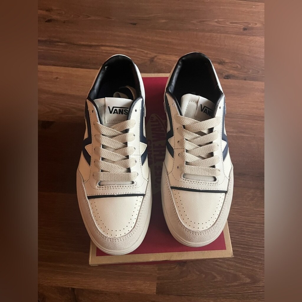 New Vans Lowland Jump NWT JMP R 2023 - photo 3
