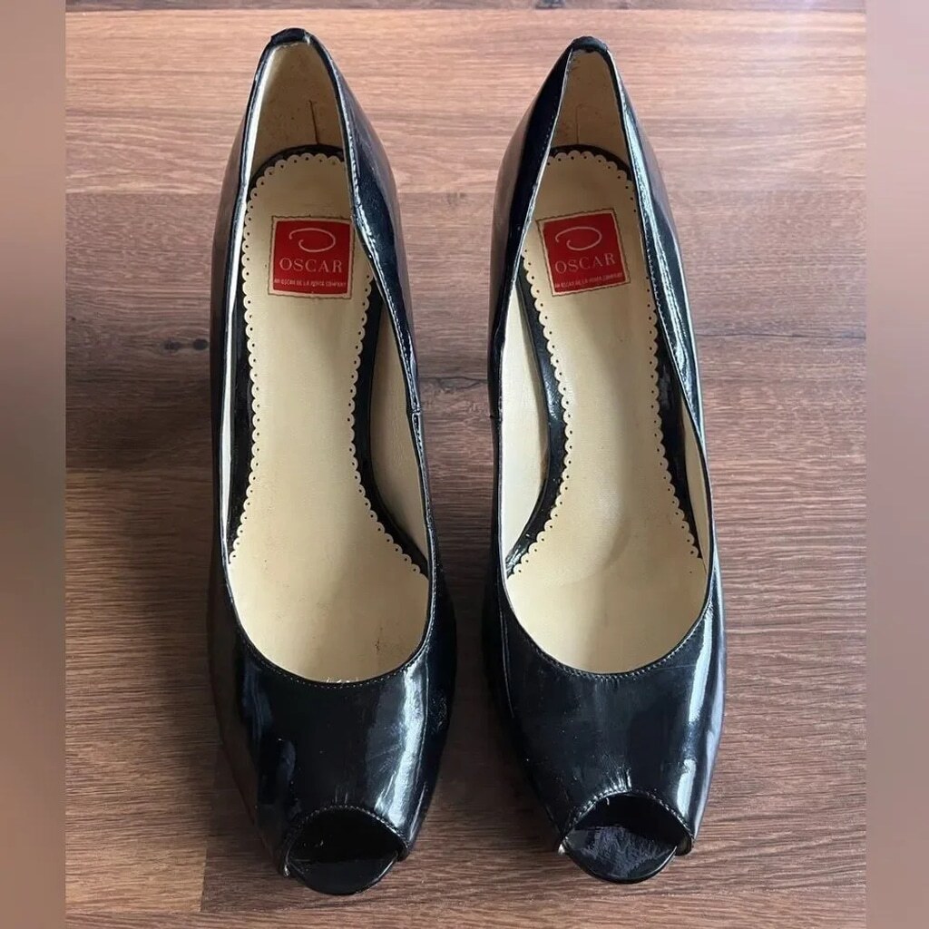 🖤 Vintage Óscar de la Renta Black Patent Peeptoe Heels 👠 - photo 2