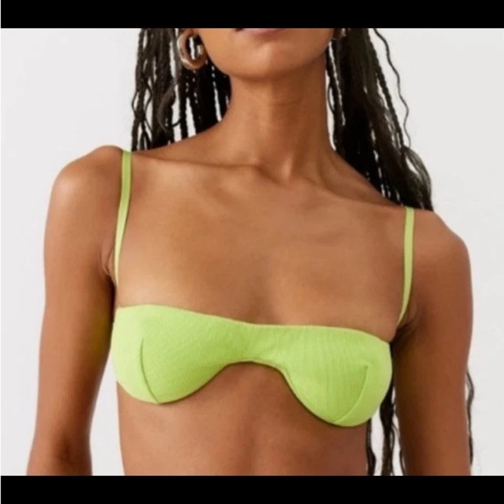 NWT Urban Outfitters Out From Under Corduroy Bra – Size M / 32–3