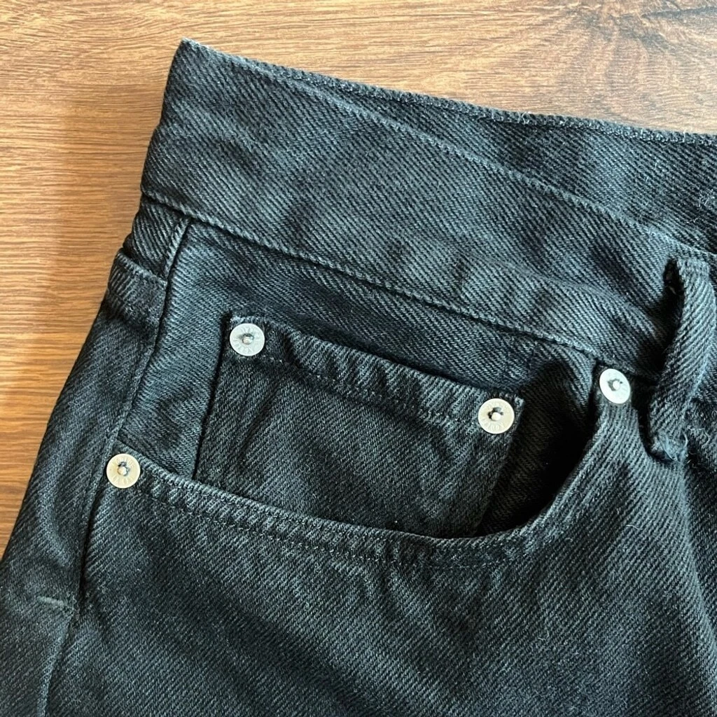Agolde Los Angeles Premium Black Vintage Cut-Off Denim Shorts - photo 4