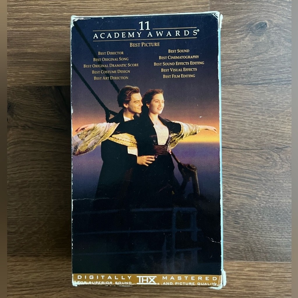 🎬 Titanic (1997) VHS 2-Tape Collector’s Set 💞 - photo 4