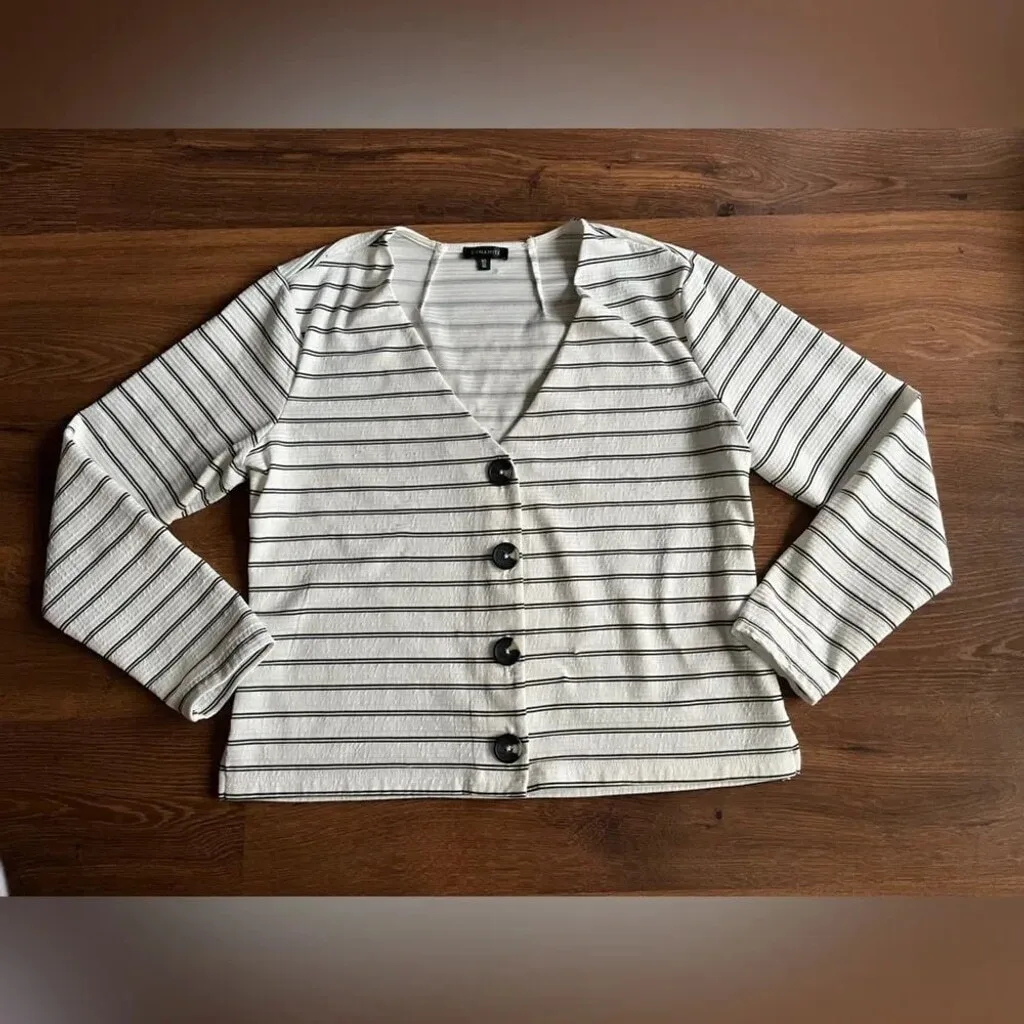 🤍 Dynamite Striped Button-Up Cardigan Top – Tailored Fit - photo 2