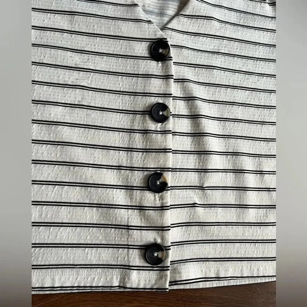 🤍 Dynamite Striped Button-Up Cardigan Top – Tailored Fit - photo 5