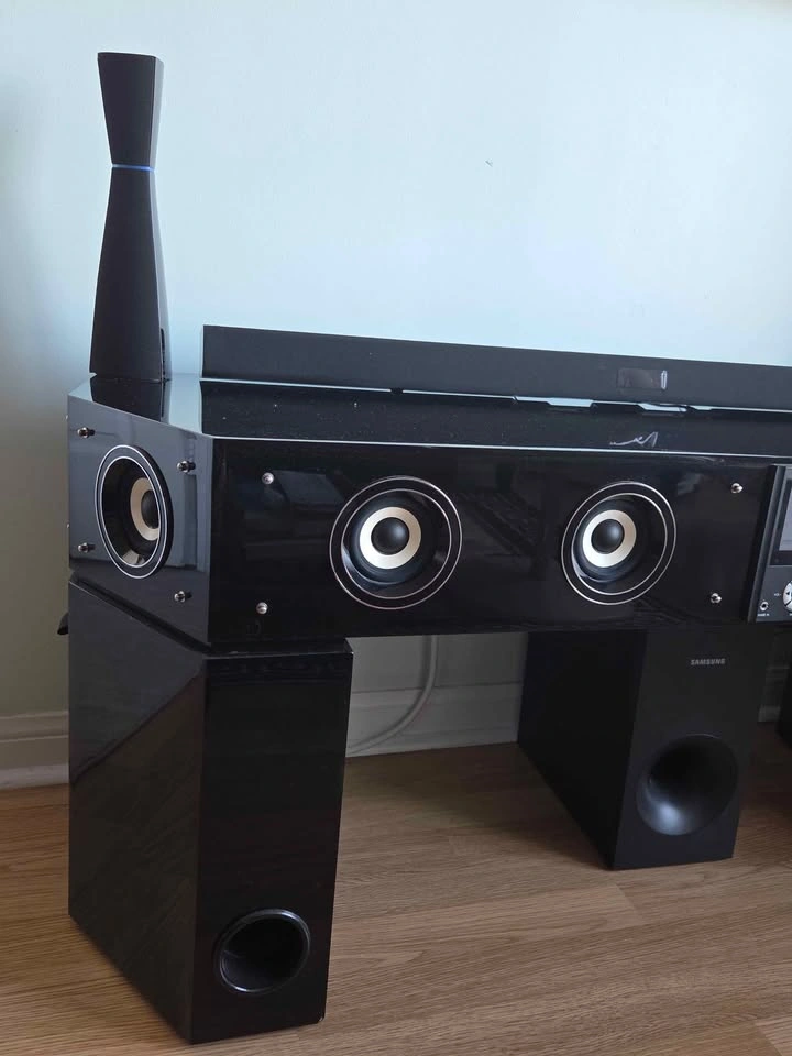 Greenway Home Theatre/Speaker System - photo 3