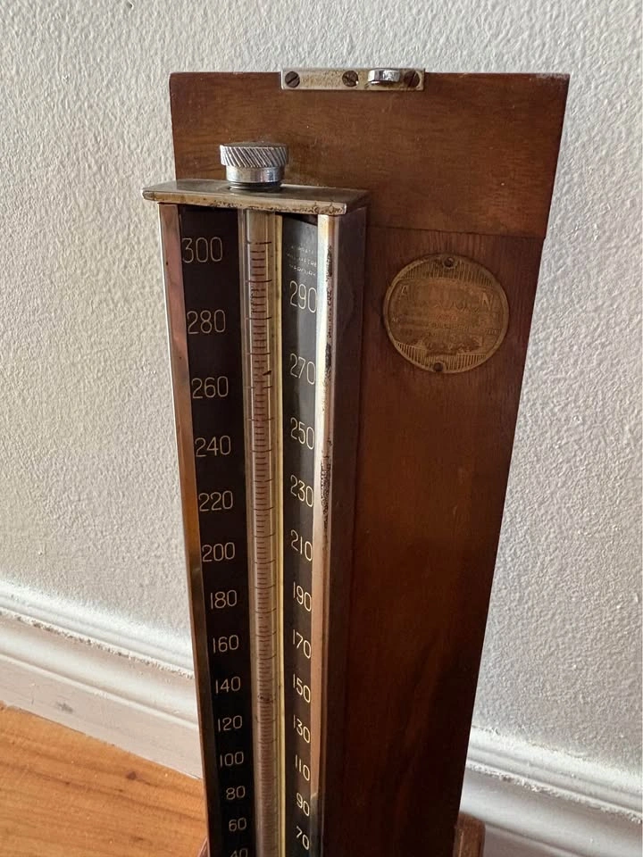1920’s Portable Doctor’s Baumanometer Mercury Sphygmomanometer - photo 4