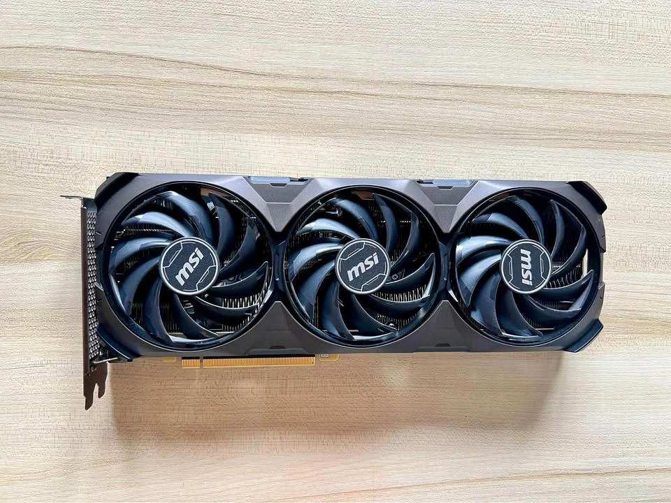 RTX 4070 Ti Super 16GB VRAM - photo 3