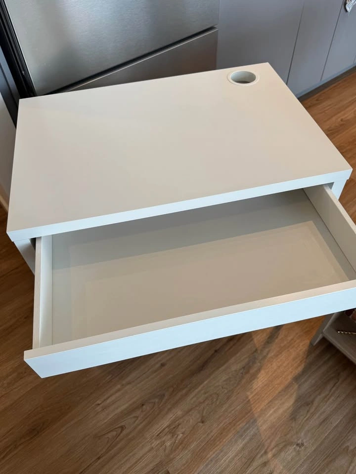 Ikea Micke Desk - photo 3